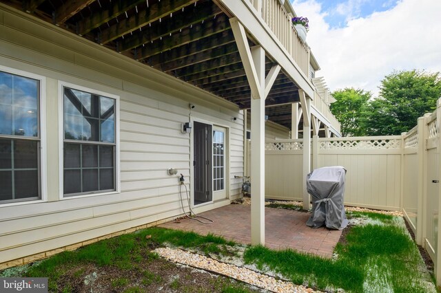 15343 Tewkesbury Pl, Upper Marlboro, MD 20774 - view of patio / terrace