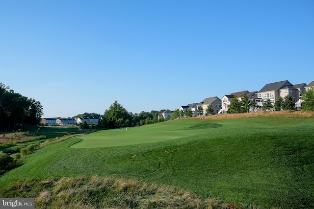 15343 Tewkesbury Pl, Upper Marlboro, MD 20774 - view of property's community featuring a residential view, view of golf course, an area to practice putting, and a lawn