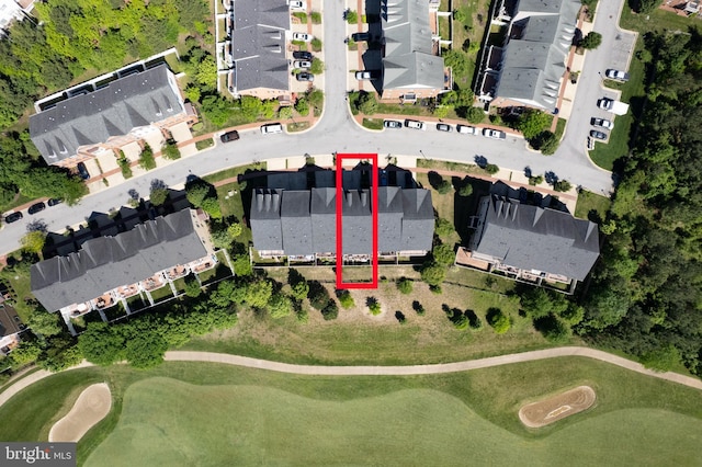 15343 Tewkesbury Pl, Upper Marlboro, MD 20774 - aerial overview of property's location with a golf course, property parcel outlined, and nearby suburban area