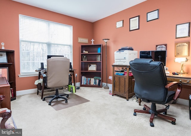 office area with carpet and plenty of natural light