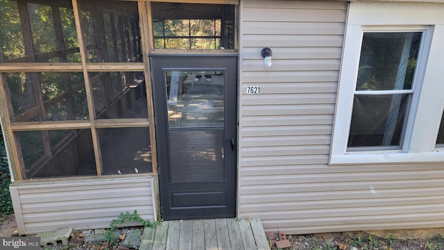 view of property entrance