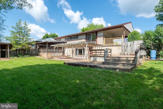 2418 Berkshire Ln, Dover, PA 17315 - back of house featuring a wooden deck