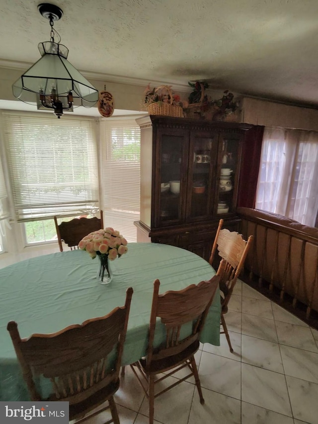 5408 Kennington Pl, Fairfax, VA 22032 - dining room with plenty of natural light, marble finish floor, and a notable chandelier