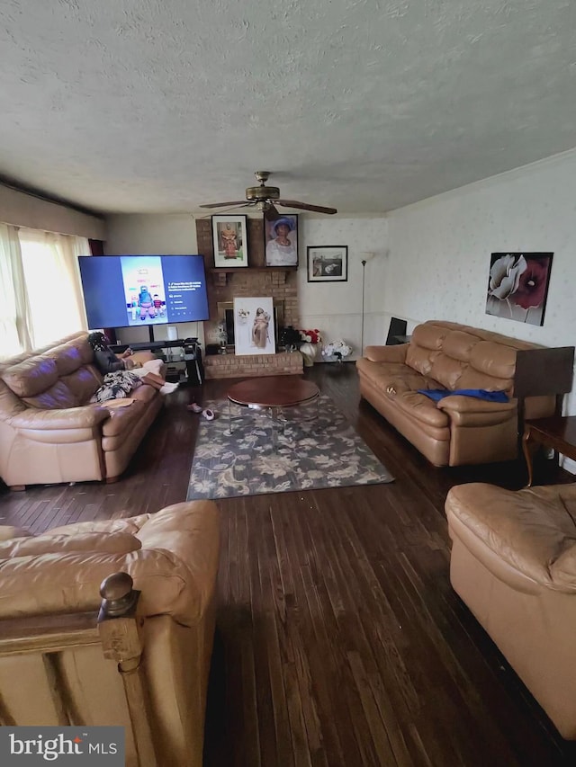 5408 Kennington Pl, Fairfax, VA 22032 - living area with wood-type flooring, a textured ceiling, and ceiling fan