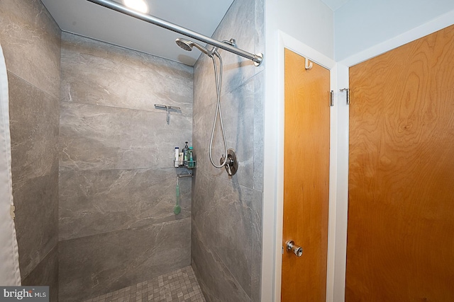 101 Andrea Rd, Cheltenham, PA 19012 - bathroom featuring a tile shower