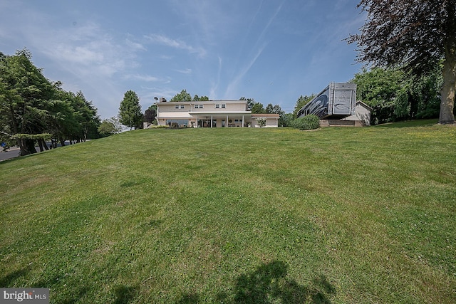 101 Andrea Rd, Cheltenham, PA 19012 - view of green lawn