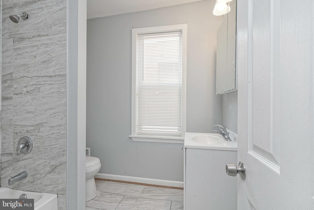 836 State St, Camden, NJ 08102 - full bathroom with washtub / shower combination, marble finish floor, toilet, vanity, and baseboards