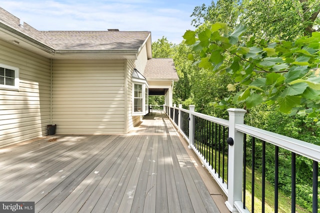 6707 Burch Hill Rd, Brandywine, MD 20613 - view of wooden terrace