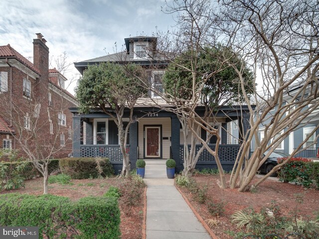 1234 Monroe St NE, Washington, DC 20017 - traditional style home featuring a porch
