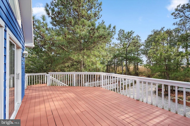1506 N Bay Shore Dr, Milton, DE 19968 - view of wooden deck