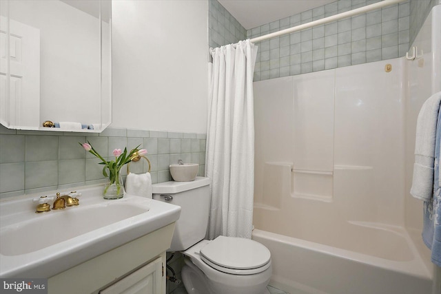 1506 N Bay Shore Dr, Milton, DE 19968 - bathroom featuring shower / tub combo, vanity, backsplash, toilet, and tile walls