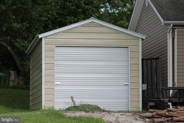 1671 Fravel Rd, Woodstock, VA 22664 - view of detached garage