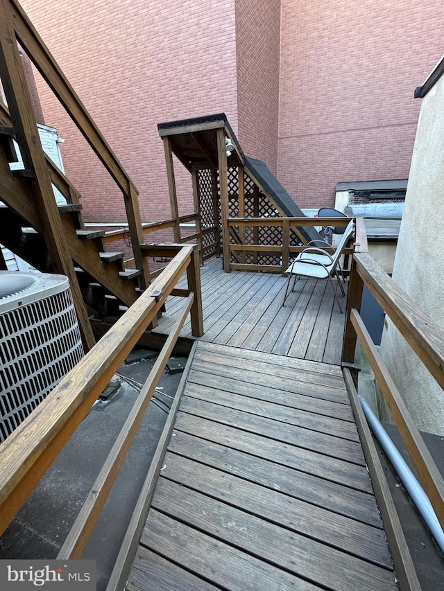 1637 Fleet St, Baltimore, MD 21231 - view of wooden deck
