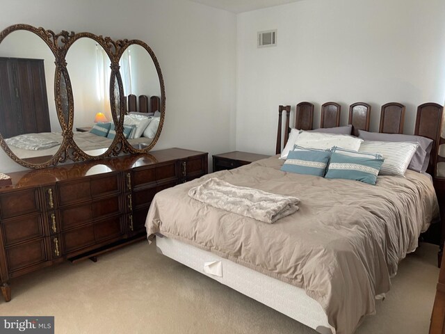 24 Elm Dr, Hightstown, NJ 08520 - bedroom with visible vents and light carpet