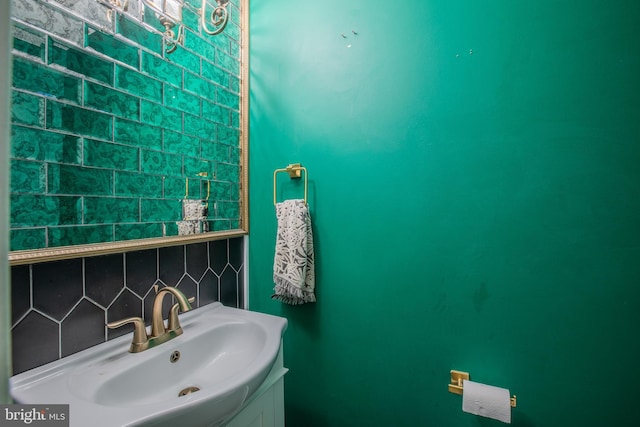 2409 Wood Stream Ct, Ellicott City, MD 21042 - bathroom with decorative backsplash and vanity