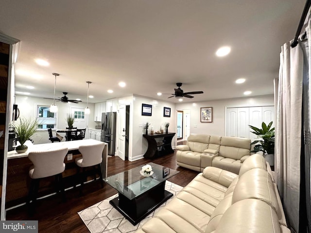 14427 Seneca Rd, Germantown, MD 20874 - living area featuring a ceiling fan, recessed lighting, dark wood finished floors, and baseboards