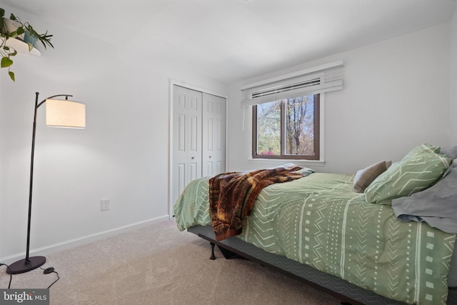 1513 Millikens Bend Rd, Herndon, VA 20170 - carpeted bedroom with a closet and baseboards