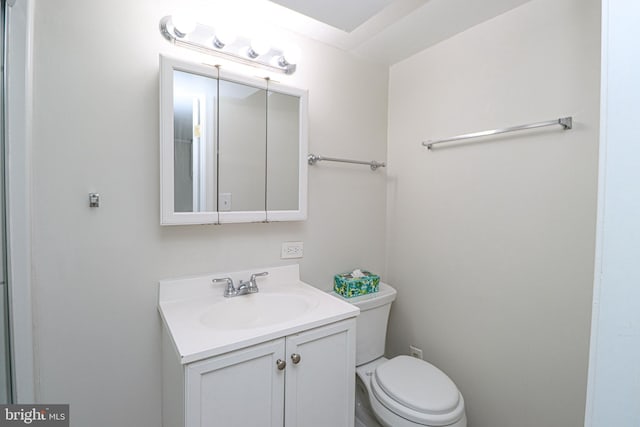 827 Crothers Ln, Rockville, MD 20852 - bathroom with toilet and vanity
