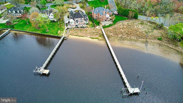712 Riverside Pines Ct, Salisbury, MD 21801 - aerial view of property and surrounding area with a large body of water and nearby suburban area