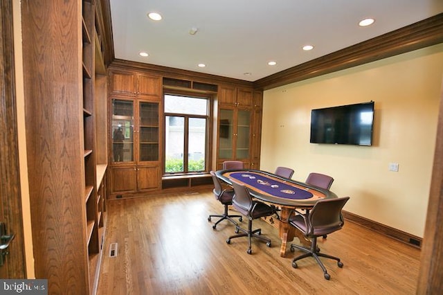 712 Riverside Pines Ct, Salisbury, MD 21801 - office area featuring crown molding, wood finished floors, recessed lighting, and baseboards