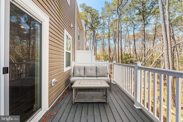 12435 Sea Oaks Ln Unit 3, Berlin, MD 21811 - deck featuring an outdoor hangout area