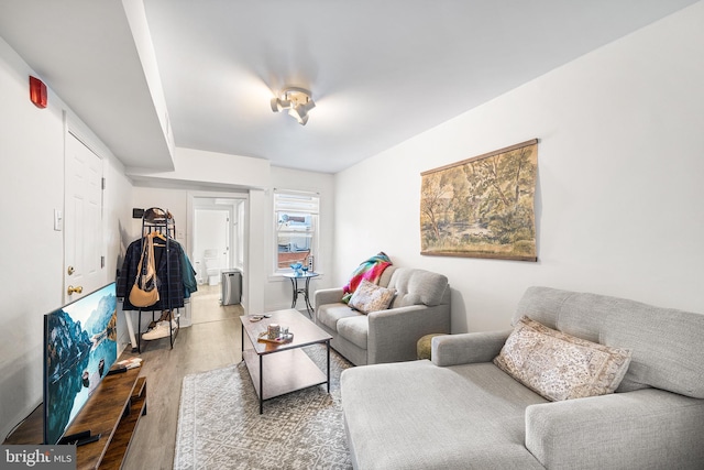 1529 E Berks St, Philadelphia, PA 19125 - living room featuring wood finished floors