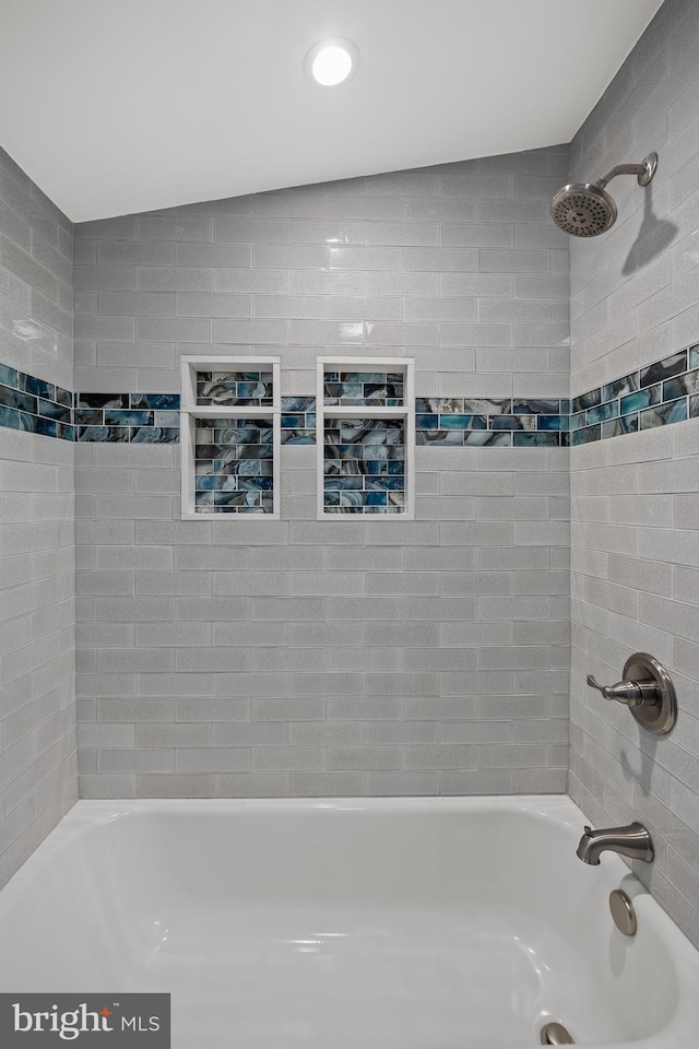 21 Robin Rd, Moorestown, NJ 08057 - full bath featuring bathtub / shower combination