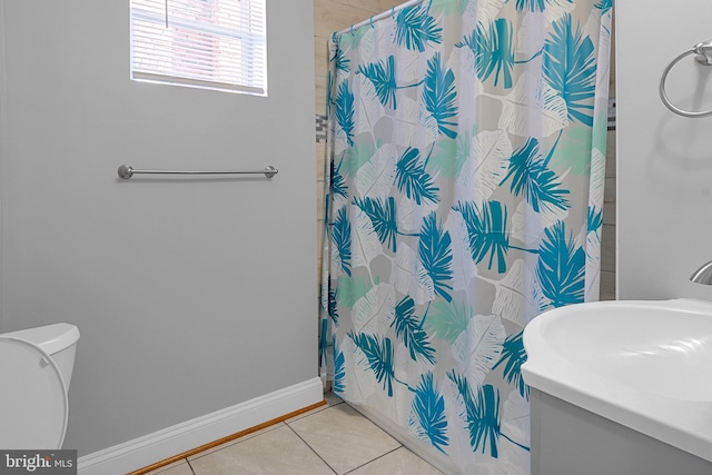 3417 Edmondson Ave, Baltimore, MD 21229 - bathroom featuring toilet, tile patterned floors, vanity, curtained shower, and baseboards