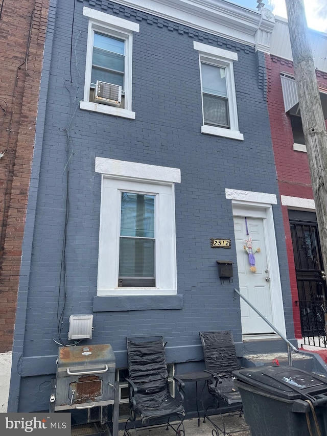 2512 W Seltzer St, Philadelphia, PA 19132 - townhome / multi-family property featuring brick siding