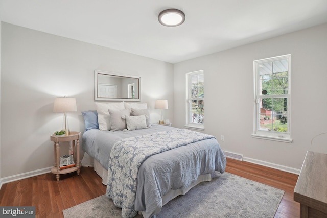 908 Queens Ter, Fort Washington, MD 20744 - bedroom with visible vents, wood finished floors, and baseboards