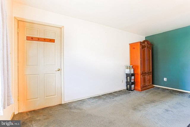 327 E Branch Rd, Sellersville, PA 18960 - carpeted empty room with baseboards
