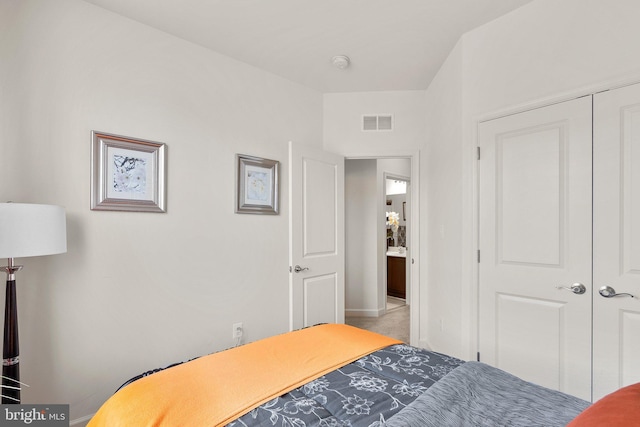 7204 Wood Trail Dr, Lanham, MD 20706 - bedroom featuring visible vents, a closet, and baseboards