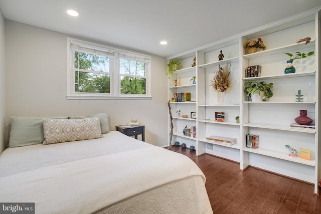 4705 Exeter St, Annandale, VA 22003 - bedroom featuring dark wood finished floors and recessed lighting