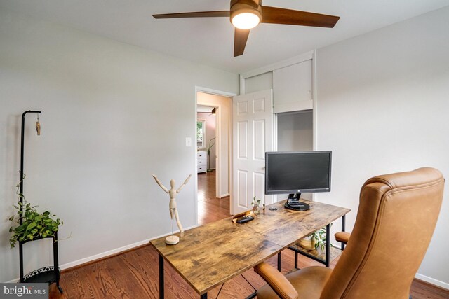 4705 Exeter St, Annandale, VA 22003 - home office featuring a ceiling fan, wood finished floors, and baseboards
