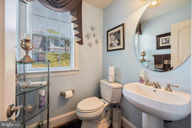 3716 Taft Ave, Alexandria, VA 22304 - bathroom featuring baseboards, toilet, and a sink