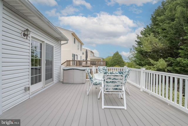 3713 Parkhurst Way, Baltimore, MD 21236 - wooden terrace with outdoor dining space