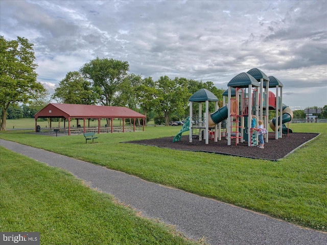 8794 Inspiration Ct, Walkersville, MD 21793 - community play area with a lawn and a gazebo