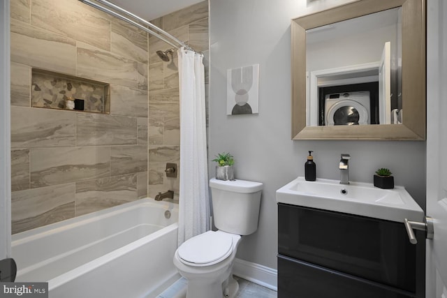 full bathroom with vanity, baseboards, shower / bath combination with curtain, toilet, and stacked washer / drying machine