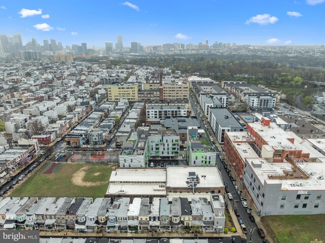 1501 N 31st St Unit 318, Philadelphia, PA 19121 - aerial view featuring a city view