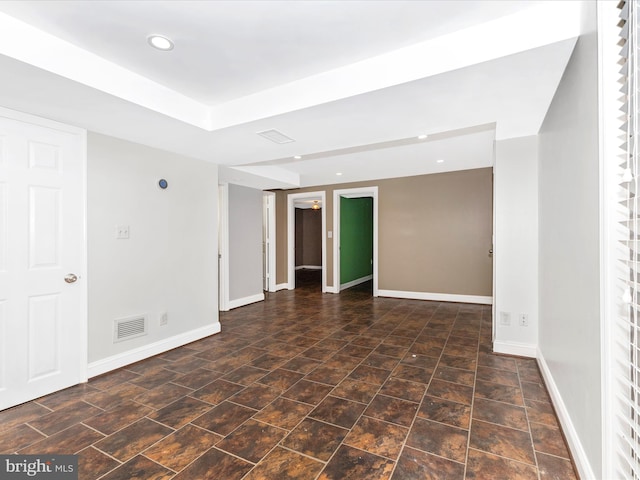 19512 Desmet Pl, Montgomery Village, MD 20886 - spare room with baseboards and recessed lighting