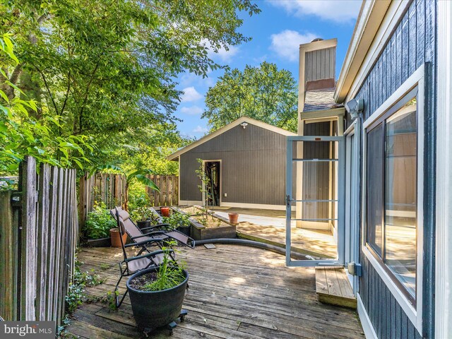 19512 Desmet Pl, Montgomery Village, MD 20886 - view of deck