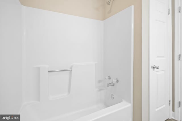 804 Farms River Rd, Front Royal, VA 22630 - full bathroom featuring shower / bathtub combination