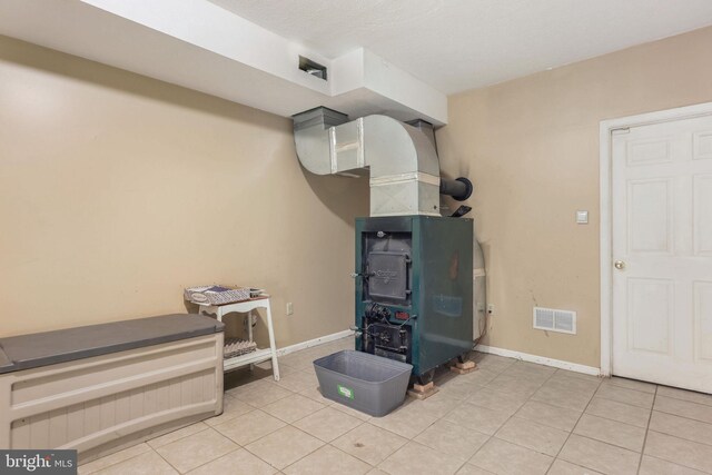 212 Mowry Ln, Edinburg, VA 22824 - utilities featuring visible vents