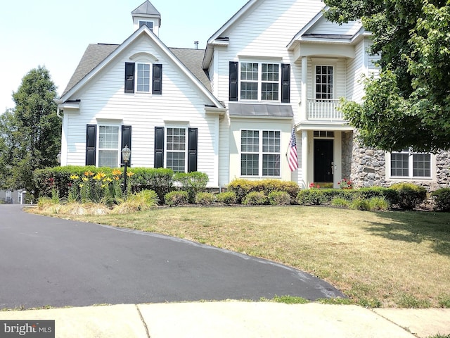 7135 Hills Ln, Warrenton, VA 20187 - view of front of house with a front lawn