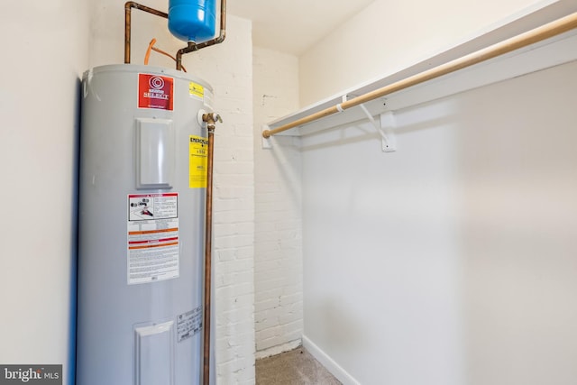 1231 Girard St NW, Washington, DC 20009 - utilities featuring water heater
