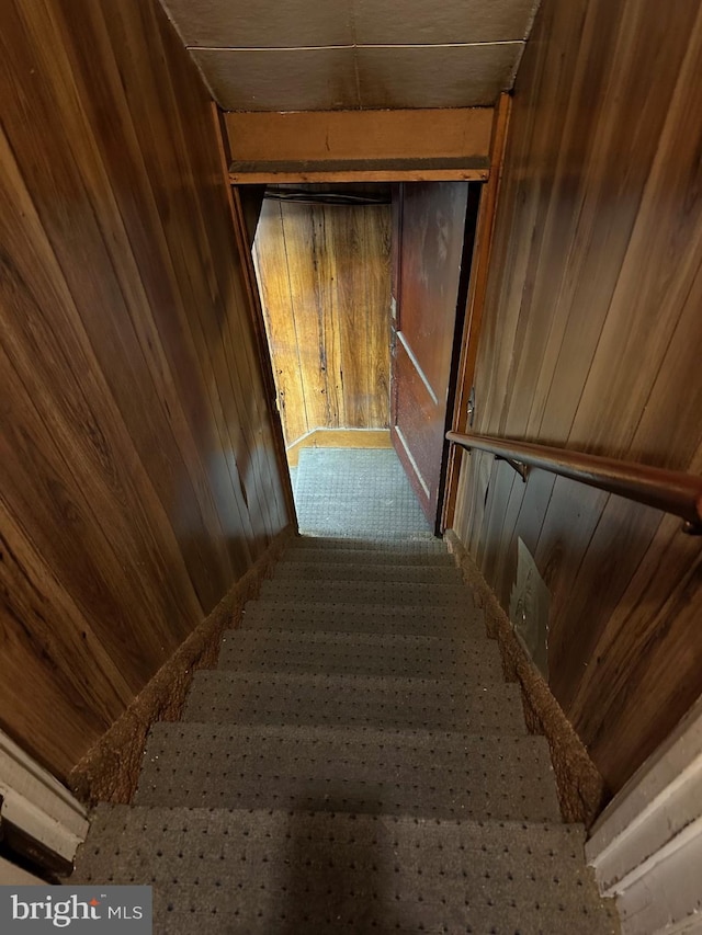 6573 Raystown Rd, Hopewell, PA 16650 - stairway with wooden walls