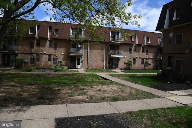 885 N York Rd Unit 12C, Warminster, PA 18974 - view of building exterior