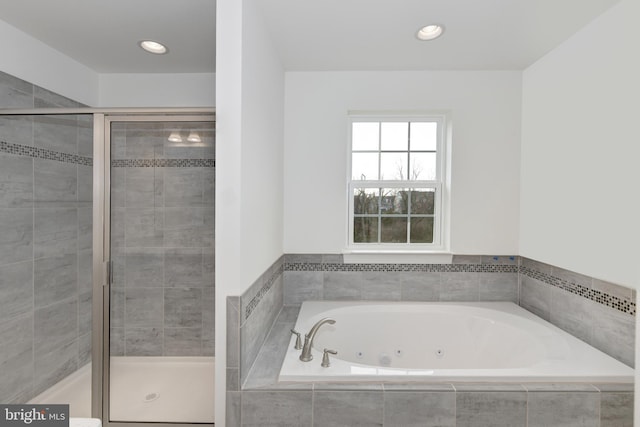 400 Rederick Ln Unit 2Oxford, Middletown, DE 19709 - full bath with a shower stall, a tub with jets, and recessed lighting