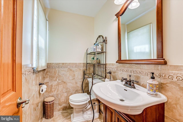 807 New Dover Rd, Edison, NJ 08820
