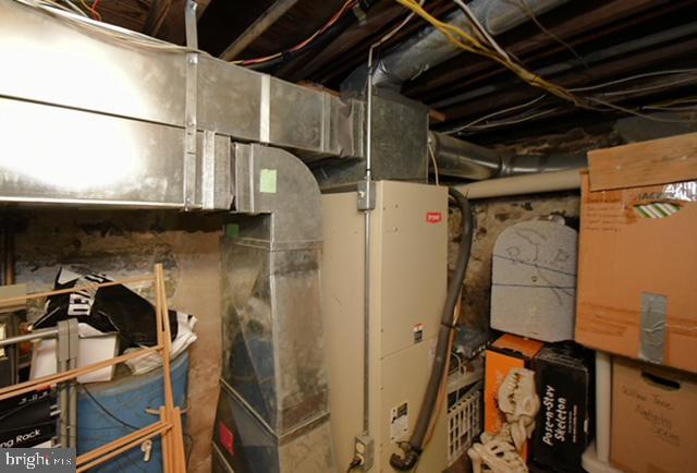 view of utility room